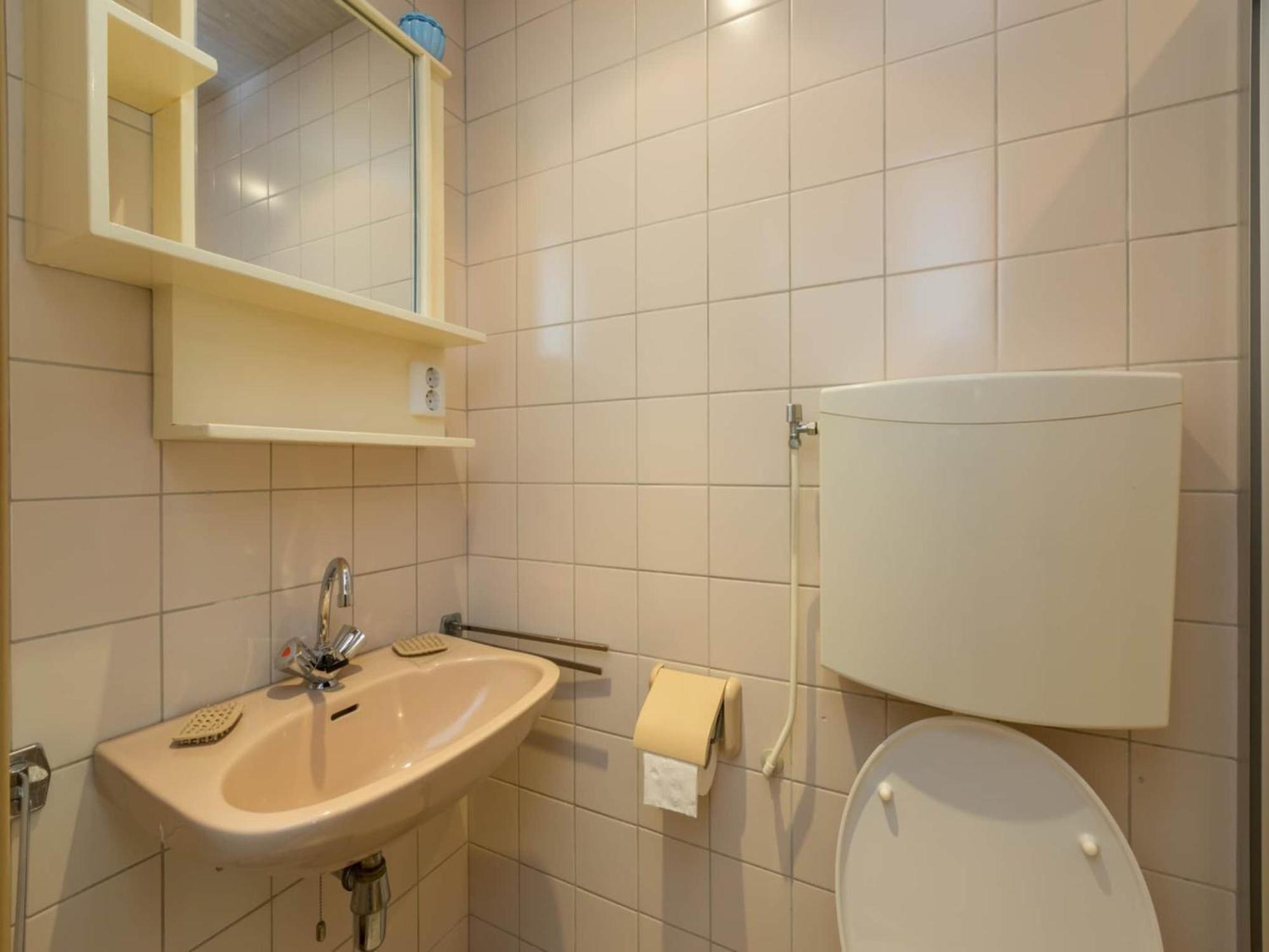 Attractive Apartment Near Vlissingen Beach Екстериор снимка