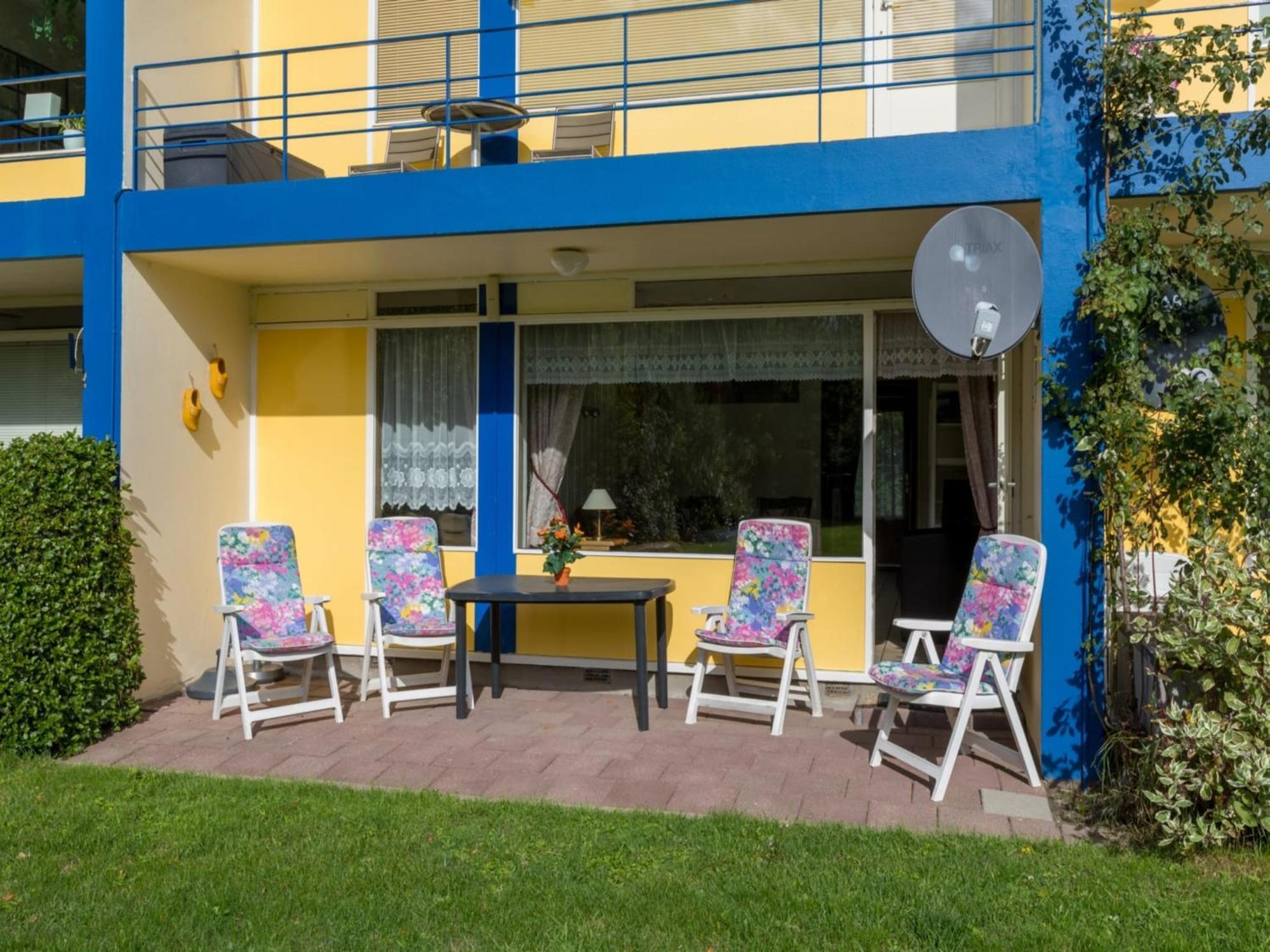 Attractive Apartment Near Vlissingen Beach Екстериор снимка